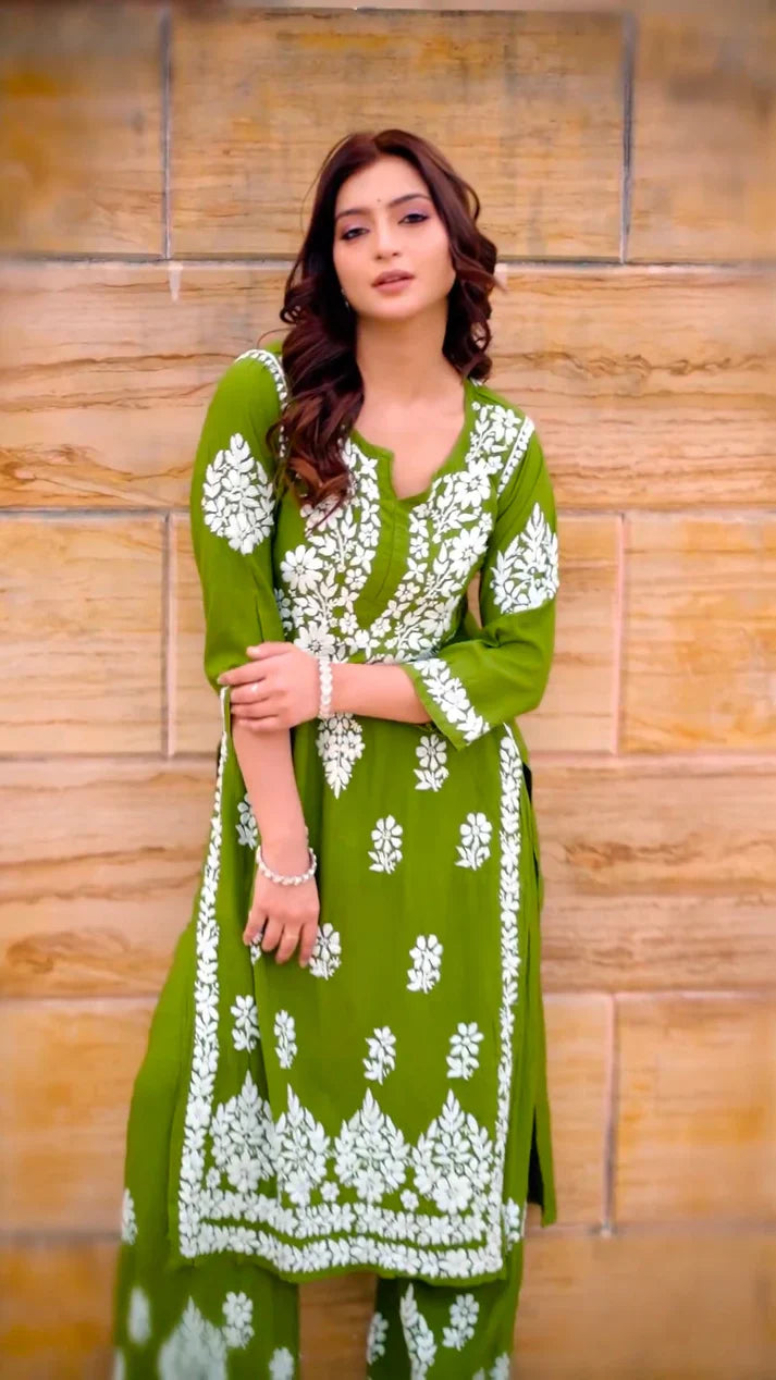 New LUCKNOW CHIKANKARI EXCLUSIVE KURTI_PENT PAIR DESIGN (Dark Green)