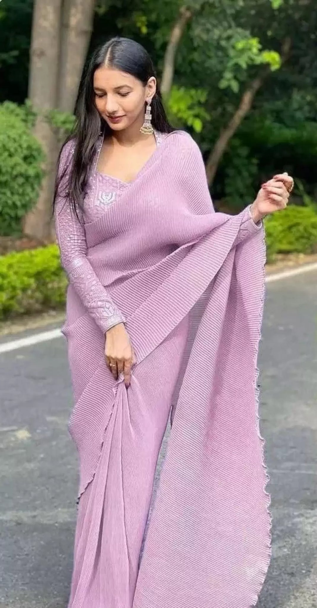 Crush Georgette Purple Saree With Blouseee